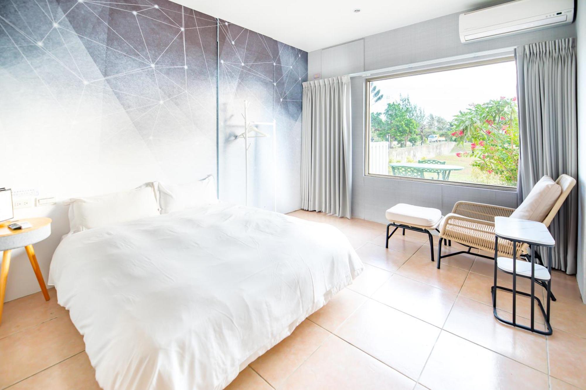 Lovestar Lakeside Hotel - Stars Building Nanwan Habitación foto